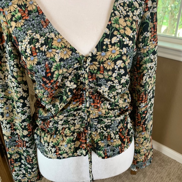 H&M Blouse Women Black Floral Peasant Smock Cottage Fairy Romantic Fem Sz Small - Picture 2 of 9